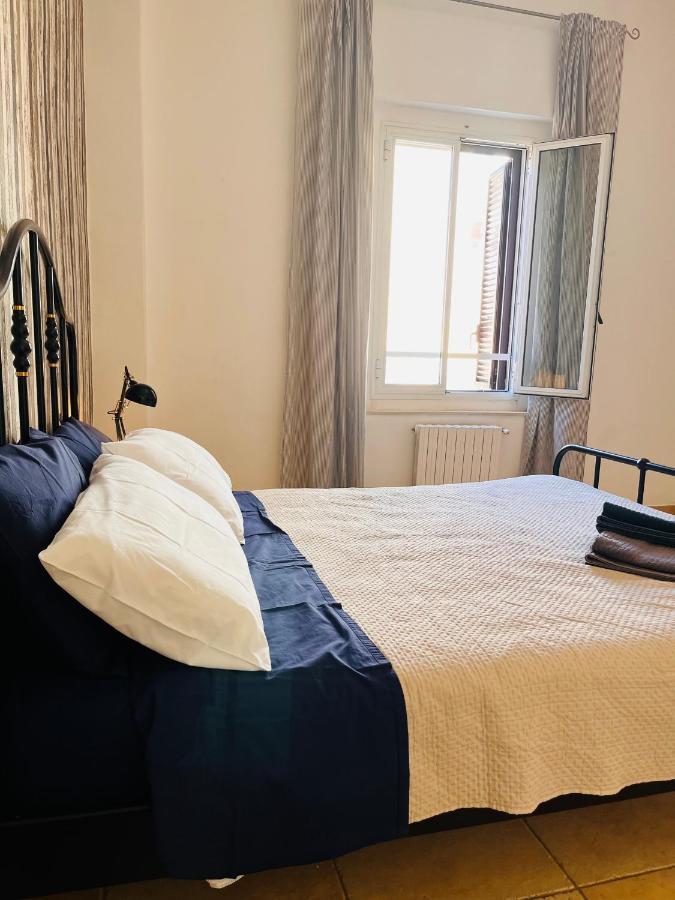Mamo1 - Appartamento In Pieno Centro Citta Μπάρι Εξωτερικό φωτογραφία